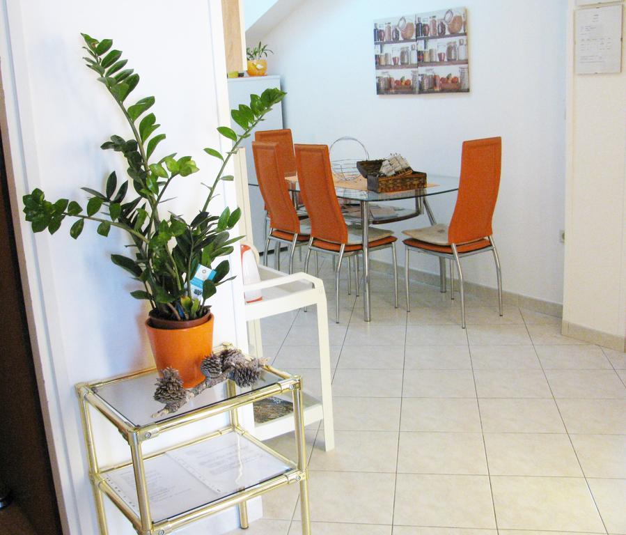 Apartment Perkov Tribalj Kamer foto