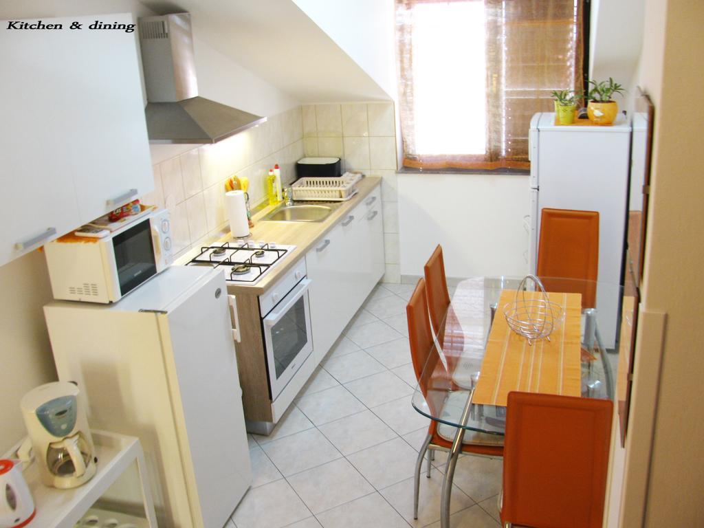 Apartment Perkov Tribalj Kamer foto
